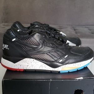 Mens Reebox x Distinct Life Bolton Size 8.5